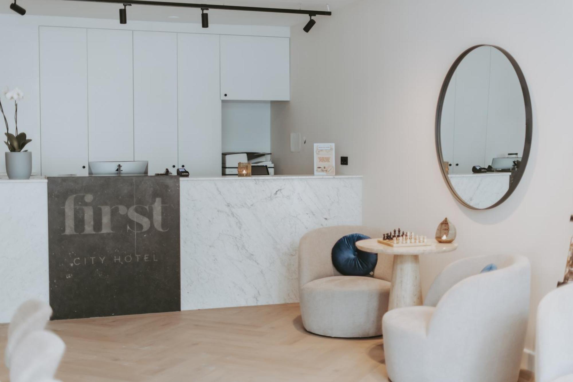 Boutique Hotel First City 海牙 外观 照片